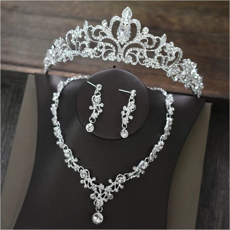 Luxury Bridal Necklace | High-End Wedding Jewelry Accessories for Brides